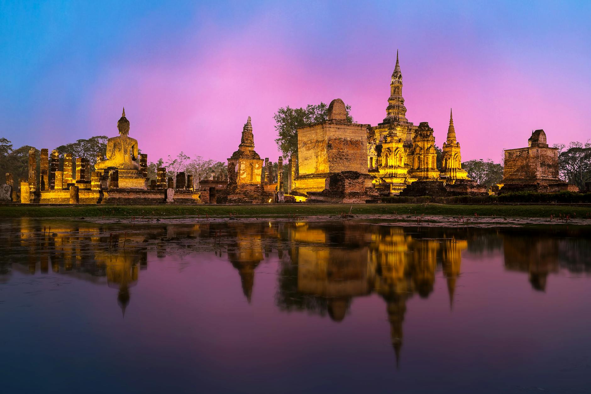 reflection of temple